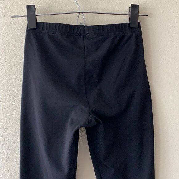 Athleta Basic Black Capri Leggings - Picture 5 of 8
